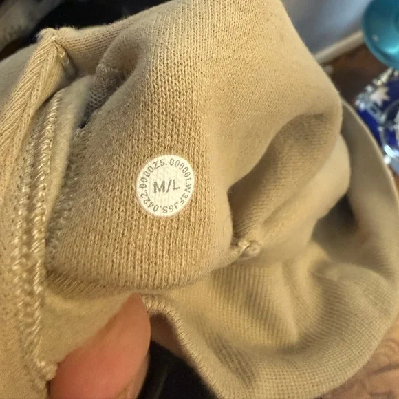 Lululemon Cropped Scuba funnel neck hoodie - Picture 5 of 5